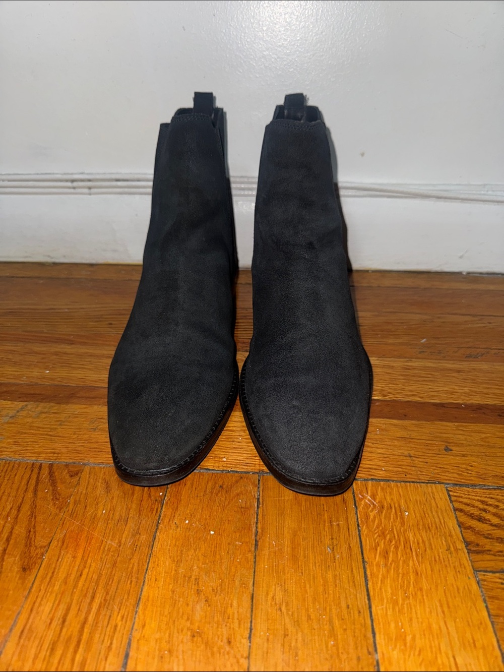 Urban Outfitters Men's Black Suede Chukka Boots